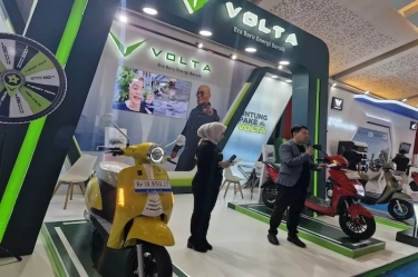 Nambah Lagi Motor Listrik Mirip Vespa, Diluncurkan Volta di PEVS 2024, Harga Rp 10 Jutaan