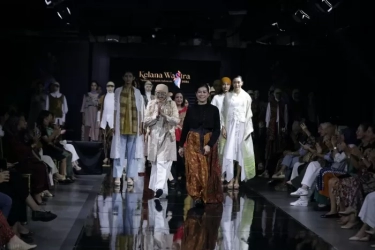 9 Desainer IFC Ikut Serta dalam Kelana Wastra 2024, Tekankan Sustainable Fashion