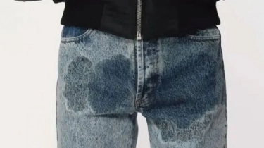 Jordanluca Luncurkan Jeans 'Stain Stonewash' dengan Noda Ompol, Unik atau Menjijikan?