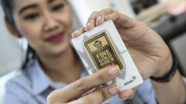 Harga Emas Antam Anjlok Jelang Akhir Pekan Jadi Rp 1.318.000/Gram