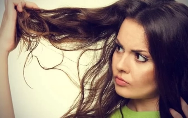 Rambut Kering dan Susah Diatur? Berikut 10 Tips Bikin Lebih Sehat