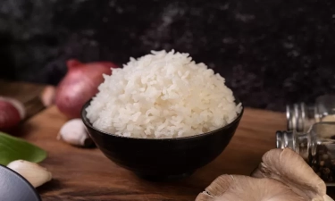 16 Daftar Makanan yang Mungkin Harus Dikurangi Mulai dari Sekarang, Menurut Ahli Diet