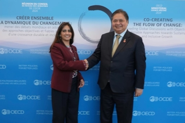 Bertemu Wamendag Chili, Menko Airlangga Dipuji Keikutsertaan Indonesia di Keanggotaan OECD
