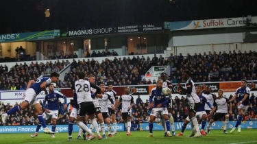 Pesan Kuat Rekan Elkan Baggott usai Ipswich Town ke Premier League: Dukung Palestina!