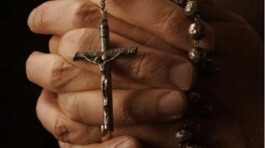 Urutan Doa Rosario untuk Umat Katolik di Bulan Maria