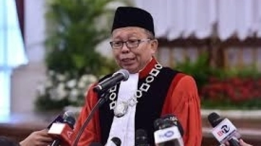 Viral Hakim MK Sindir MU Dibantai Crystal Palace 4-0 Saat Sidang Pileg 2024, Netizen: Gue Udah Kebal Diolok-olok Pak!