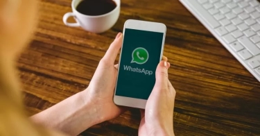 Orang yang Tidak Mematikan Centang Biru di WhatsApp Biasanya Memiliki 4 Ciri-Ciri Kepribadian Ini