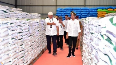 Harga Masih Melonjak, Jokowi Minta Warga Berdoa Agar Bantuan Beras 10 Kg Berlanjut sampai Desember