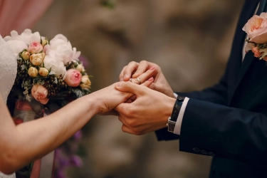 8 Pertanyaan Wajib untuk Calon Suami dan Istri Sebelum Menikah, Biar Makin Yakin sama Pasangan!