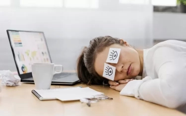 Bukan Hanya Jadi Hambatan Kelompok, Berikut 9 Kebiasaan Pemalas yang Kurang Produktif