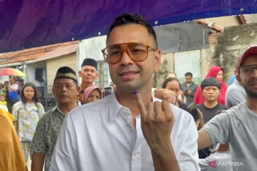 Kelakar Airlangga, Raffi Ahmad Potensi Maju di Pilkada Jakarta