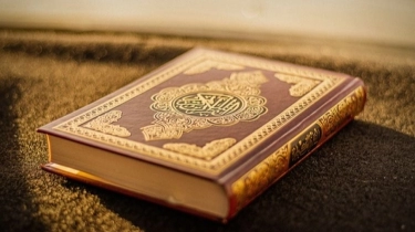 Kronologi Pegawai Kemenhub Injak Al-Quran Berujung Dinonaktifkan, Padahal Jabatannya Mentereng!