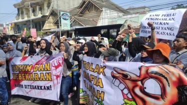 Lawan Mafia Tanah, Ratusan Karyawan BMI Gelar Aksi di PN Kepanjen