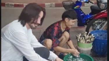 Terungkap Identitas Pria Mirip Keanu Reeves Bergaya John Wick yang Viral di Thailand