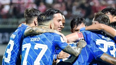 2 Rekor Pecah usai Persib Bandung Juara BRI Liga 1: Bojan Hodak dan Rezaldi Hehanussa Ukir Tinta Emas!