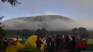 Gunung Dempo Status Waspada, Kawah Berasap Putih, Pendakian Ditutup