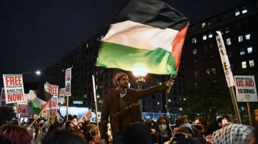 Polisi New York Tangkap Sejumlah Demonstran Pro-Palestina Usai Bentrok Di Museum Seni Brooklyn