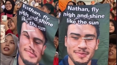 Suporter Bentangkan Spanduk 'Nathan Terbang Tinggi, Bersinar Seperti Matahari', Netizen: Ini Sepak Bola Bukan Konser