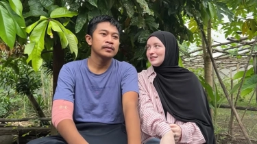 Kisah Ulya Bule Rusia Mualaf Berhijab Jatuh Cinta pada Pemuda Asal Jawa Timur: Pertama Itu Aku Lihat Dari...