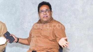 Mencak-mencak Soal Program Makan Siang Gratis, Intip Warung Si Doel Milik Rano Karno