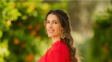 Putri Yordania Pamer Kehamilan Pertama Kali, baby Bump di Balik Gaun Merah Jadi Sorotan