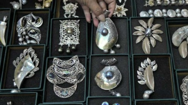 Cek Bagus & Cek Ayu Dongkrak Perekonomian, Tumbuhkan Kembali Perhiasan Palembang