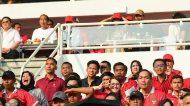 Komisaris PTPN Tsamara Amany Nonton Timnas Indonesia Bersama Sosok Agak Laen, Siapa Dia?