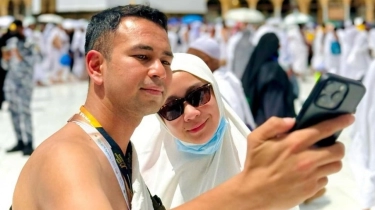 Nagita Slavina Tampil Syar'i Pakai Abaya Anti UV di Tanah Suci, Ternyata Harganya Cuma Segini