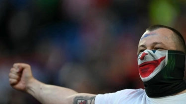 Fanbase Paling Ditakuti di Seantero Eropa, UEFA Selidiki Vandalisme Suporter Serbia di Euro 2024