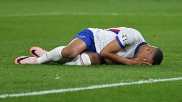 EURO 2024: Didier Deschamps Pastikan Kylian Mbappe Bisa Lawan Belanda dengan Pakai Topeng