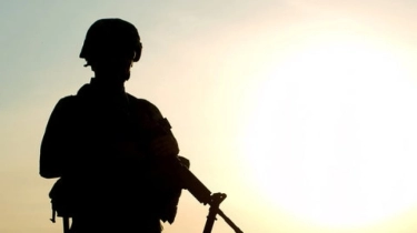 8 Arti Mimpi Jadi Tentara: Ingin Hidup Teratur dan Butuh Perlindungan!