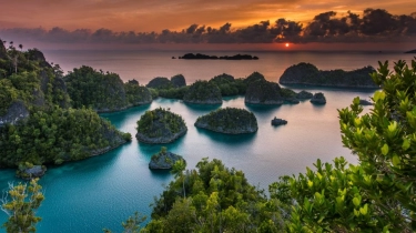 5 Destinasi Wisata Surga Tersembunyi di Indonesia Timur, Kini Makin Mudah Aksesnya