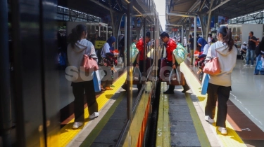 Jadwal Baru Kereta Api Jarak Jauh di Stasiun Pasar Senen dan Jatinegara Mulai 1 Juli 2024