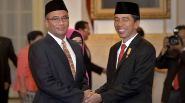 Belum Tindaklanjuti Putusan DKPP soal Kasus Cabul Ketua KPU, Jokowi: Keppres Belum ke Meja Saya