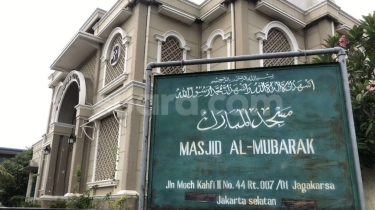 Tutup Paksa Masjid Ahmadiyah di Garut, Tindakan Satpol PP Dicap Intoleran!
