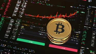 Sinyal Kuat 'Strong Buy' untuk Altcoin, Potensi Meroket Lebih Tinggi dari Bitcoin?