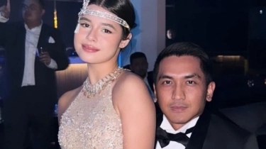 Dikabarkan Putus dengan Jefri Nichol, Heboh Foto Mesra Maria Theodore Bersama Politisi