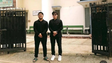 Momen Thariq Diminta Atta Belajar Cara Mandi Wajib, Publik Menolak Lupa: Percuma Haji dari Orok