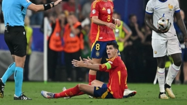 Akhir Kacau Laga Spanyol vs Prancis: Alvaro Morata Cedera Kena Tekel Petugas Lapangan