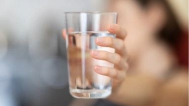 Jangan Asal Minum! Ini Takaran Air Putih Ideal Sesuai Berat Badan dan Aktivitasmu