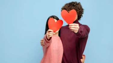Enam Zodiak yang Sulit Jatuh Cinta: Mereka Lebih Berhati-Hati dalam Memilih Pasangan