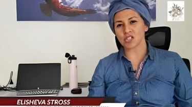 Profil Elisheva Stross, Keturunan Yahudi-Indonesia Pendukung Israel