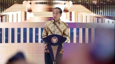 Jokowi Mau Hilirisasi Buah Kelapa jadi Bahan Bakar Pesawat