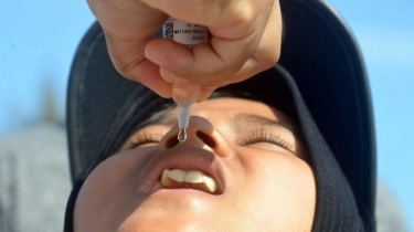 Pekan Imunisasi Nasional Ada Lagi, Ini Jadwal Vaksin Polio Anak yang Wajib Diketahui Ayah dan Bunda