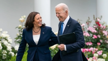 Kamala Harris Resmi Maju Jadi Capres Setelah Amankan Tiket dari Partai Demokrat