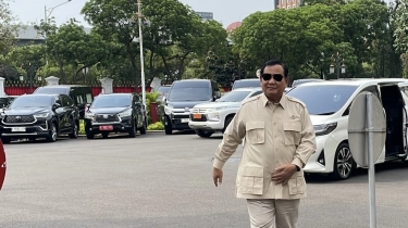 Prabowo Bakal Umumkan Sendiri Nasib Kenaikan Gaji PNS