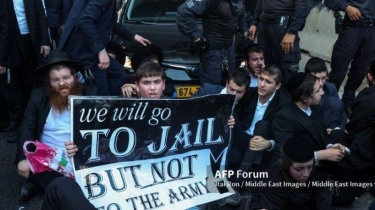 Polisi Israel Bentrok dengan Kaum Yahudi Ultra Ortodoks, Haredim Rela Mati daripada Wajib Militer