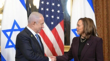 Tim Kampanye Kamala Harris Bantah Laporan 'Diskusi' tentang Embargo Senjata Israel