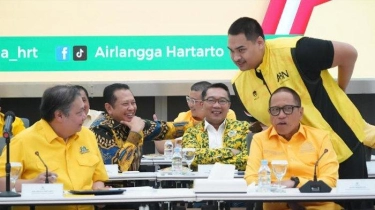 Airlangga Dikabarkan Mundur dari Ketum Golkar, Ini Penjelasan 2 Petinggi Partai Golkar