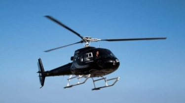 Helikopter Tabrak Atap Hotel di Australis, Pilot Tewas dan Ratusan Tamu Dievakuasi